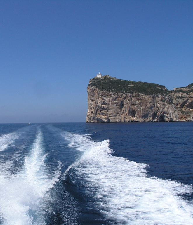 Giramondo Sardegna Affittacamere อาลเกโร ภายนอก รูปภาพ